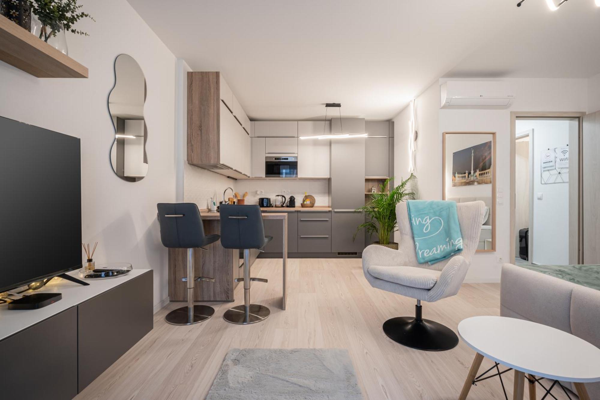 Heroes Square Apartment Budapest Ngoại thất bức ảnh